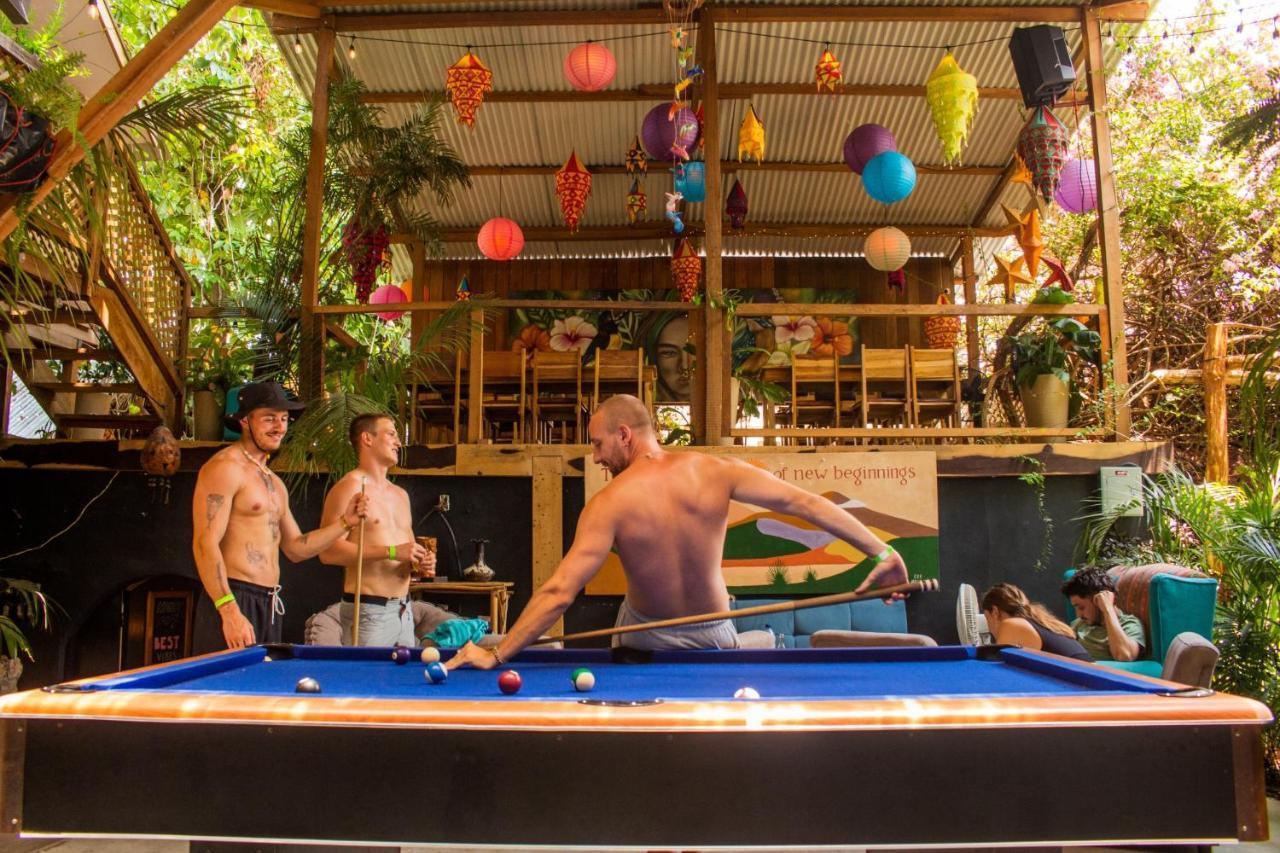 Los Amigos Hostel Flores Εξωτερικό φωτογραφία