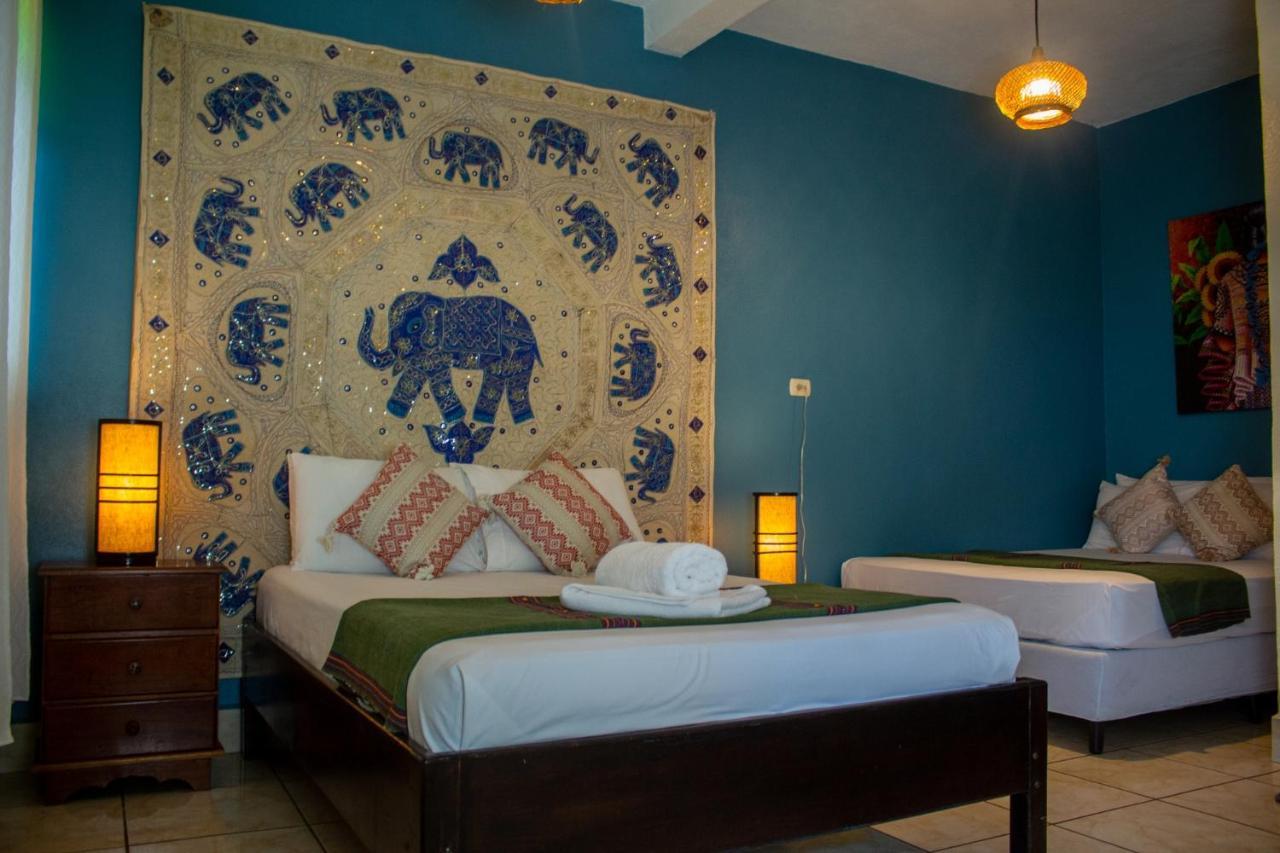 Los Amigos Hostel Flores Δωμάτιο φωτογραφία