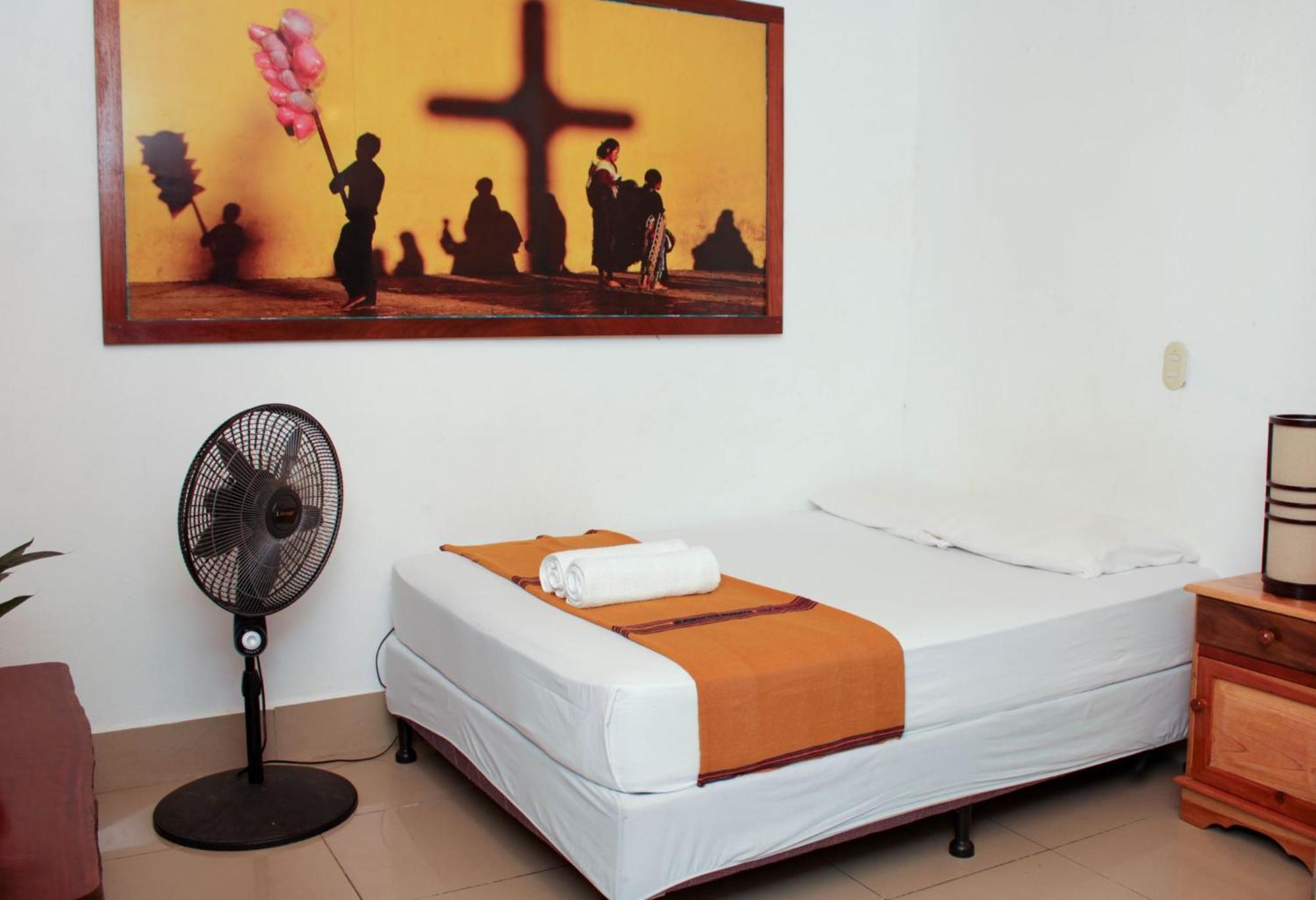 Los Amigos Hostel Flores Δωμάτιο φωτογραφία
